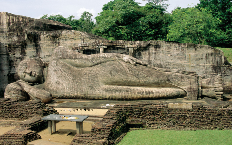 DAY 04- (ANURADHAPURA / POLONNARUWA)